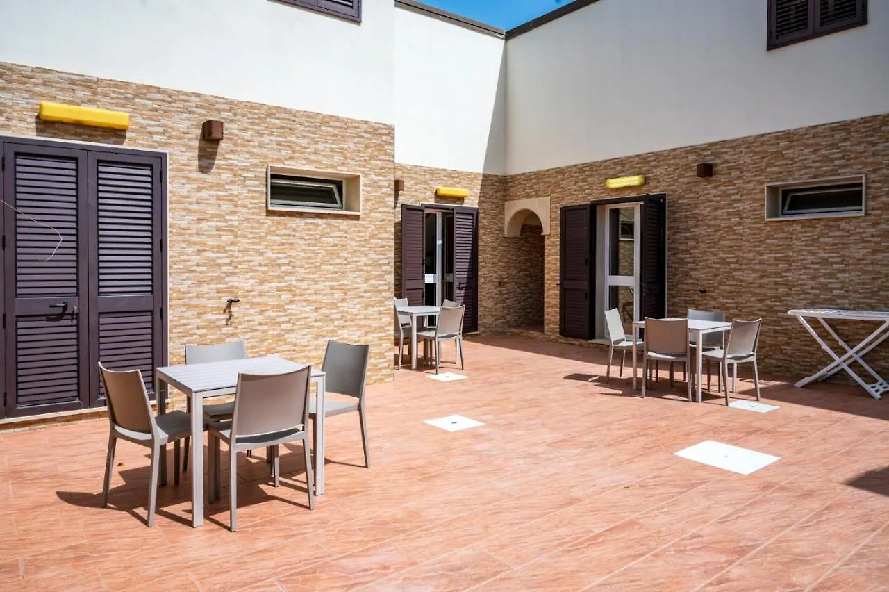 Calliope Beach Fontane Bianche Villa